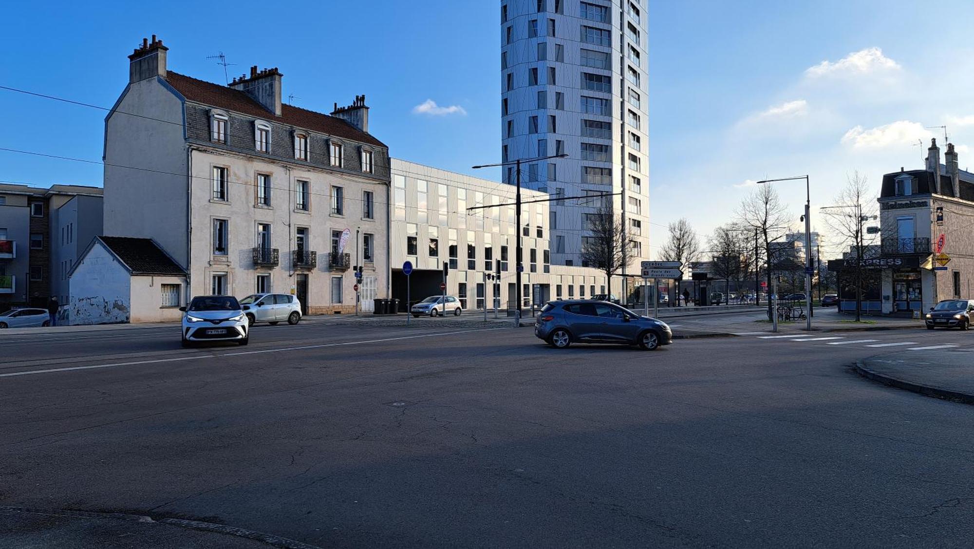 L'indigo, 4-6 Pers, 2ch-2sdb, Proche Cite De La Gastronomie Apartment