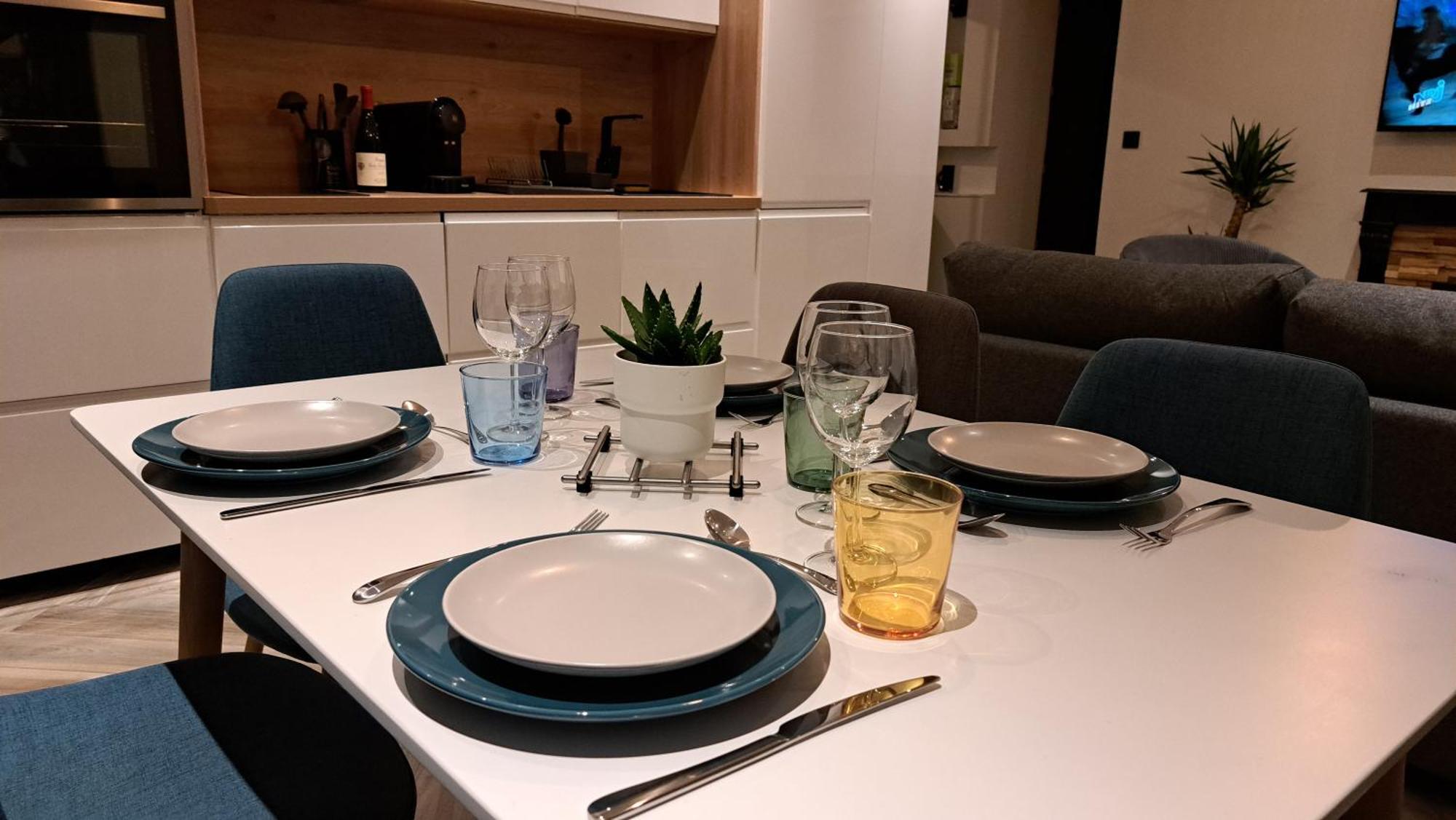 Apartment L'indigo, 4-6 Pers, 2ch-2sdb, Proche Cite De La Gastronomie